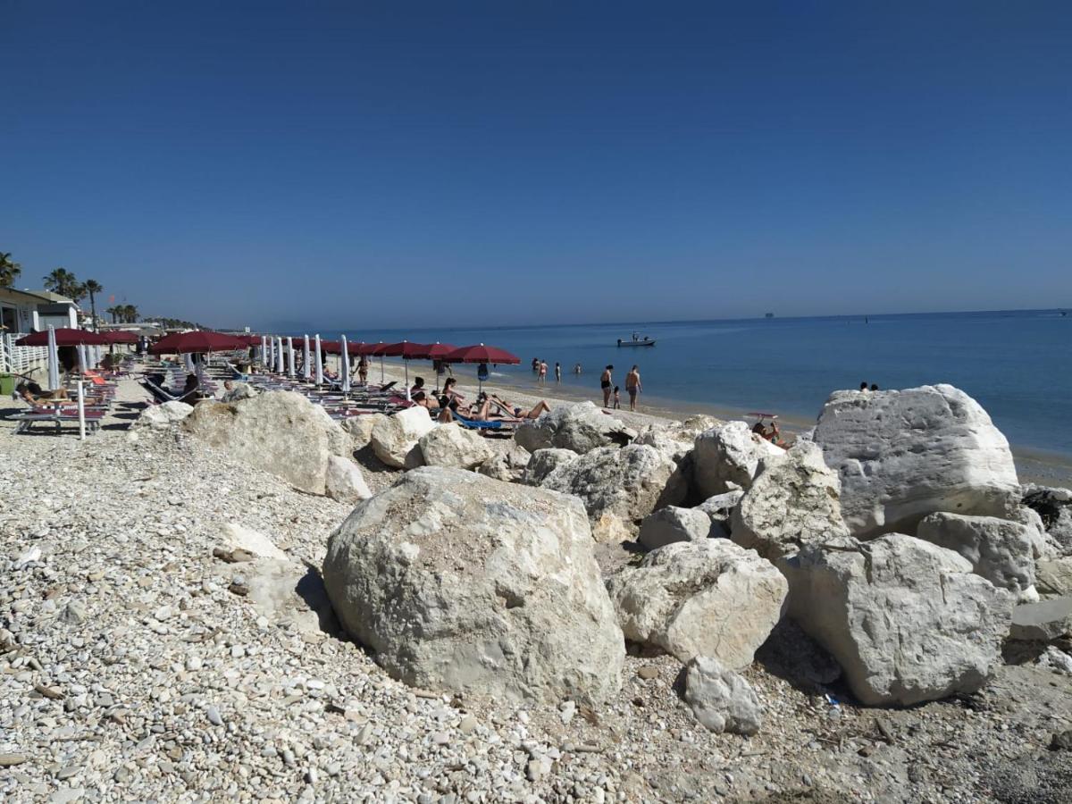 La Perla Sul Mare Apartment Porto Sant'Elpidio Exterior photo